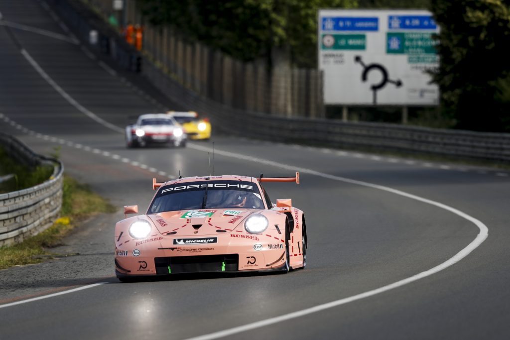 Porsche 911 RSR