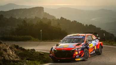 Thierry NEUVILLE (BEL) Martijn WYDAEGHE (BEL) of team HYUNDAI SHELL MOBIS WORLD RALLY TEAM" are seen racing during the World Rally Championship Spain in Salou, Spain on 15,October Hyundai Motorsport Thierry Neuville