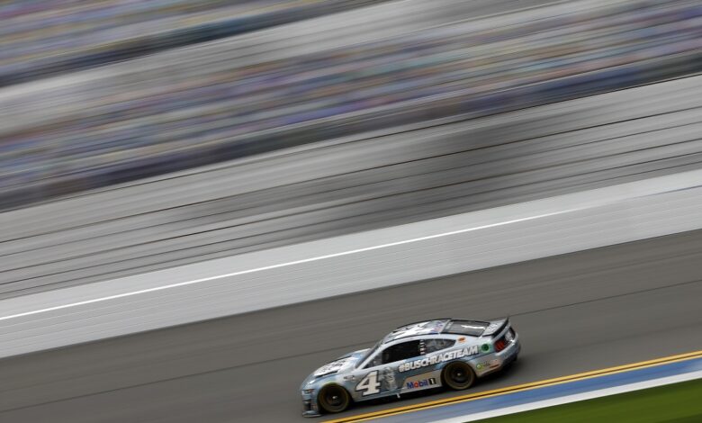 DAYTONA BEACH, FLORIDA - FEBRUARY 15: Kevin Harvick, driver of the #4 Busch Light #BUSCHRACETEAM Ford, drives during practice for the NASCAR Cup Series 64th Annual Daytona 500 at Daytona International Speedway on February 15, 2022 in Daytona Beach, Florida