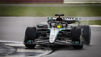 F1