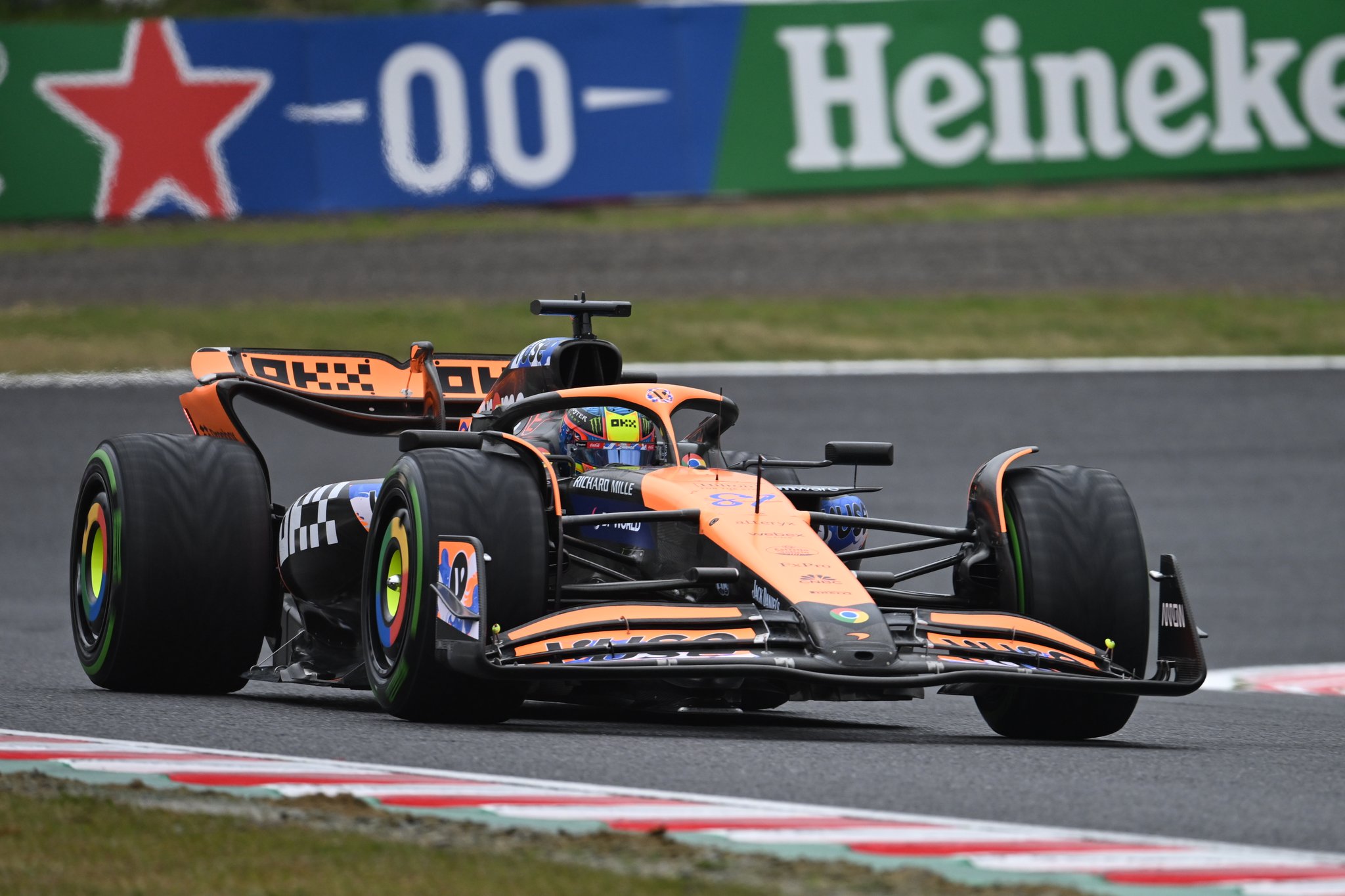 Oscar Piastri podczas drugiego treningu do GP Japonii