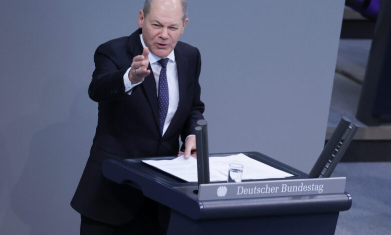 Bundeskanzler Olaf Scholz bei der Generalaussprache in der Haushaltswoche am Mittwoch, 23. November 2022, zum Etat des Bundeskanzlers und des Bundeskanzleramtes.