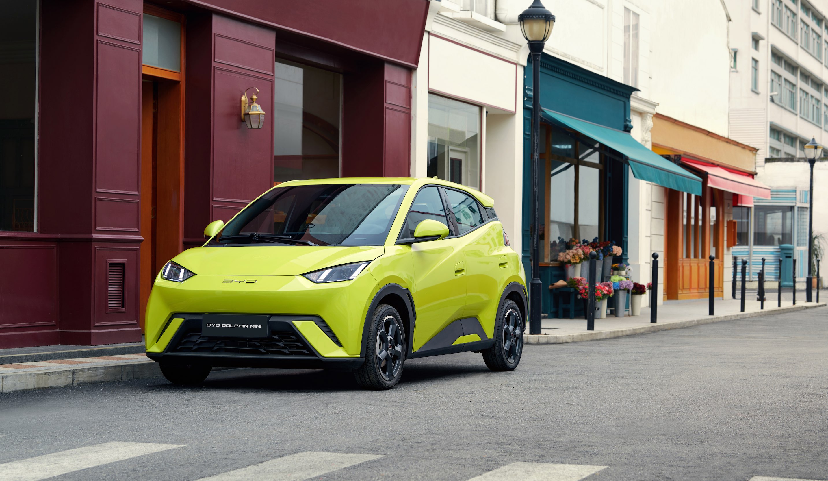 BYD obiecuje przełom! Ładowanie tak szybkie jak tankowanie?