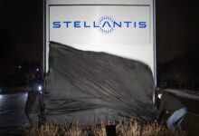 The new signage was revealed at the North America office in Auburn Hills, Mich., marking the launch of a world leader for a new era of sustainable mobility. The new company was formed by the merger of FCA and Groupe PSA. Stellantis
