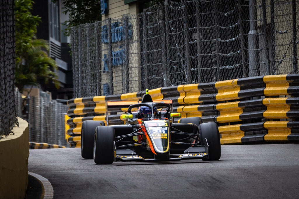 Macau (CHI), NOV 13-16 2025 - Macau Grand Prix 2025. Tymek KUCHARCZYK #29, Van Amersfoort Racing.