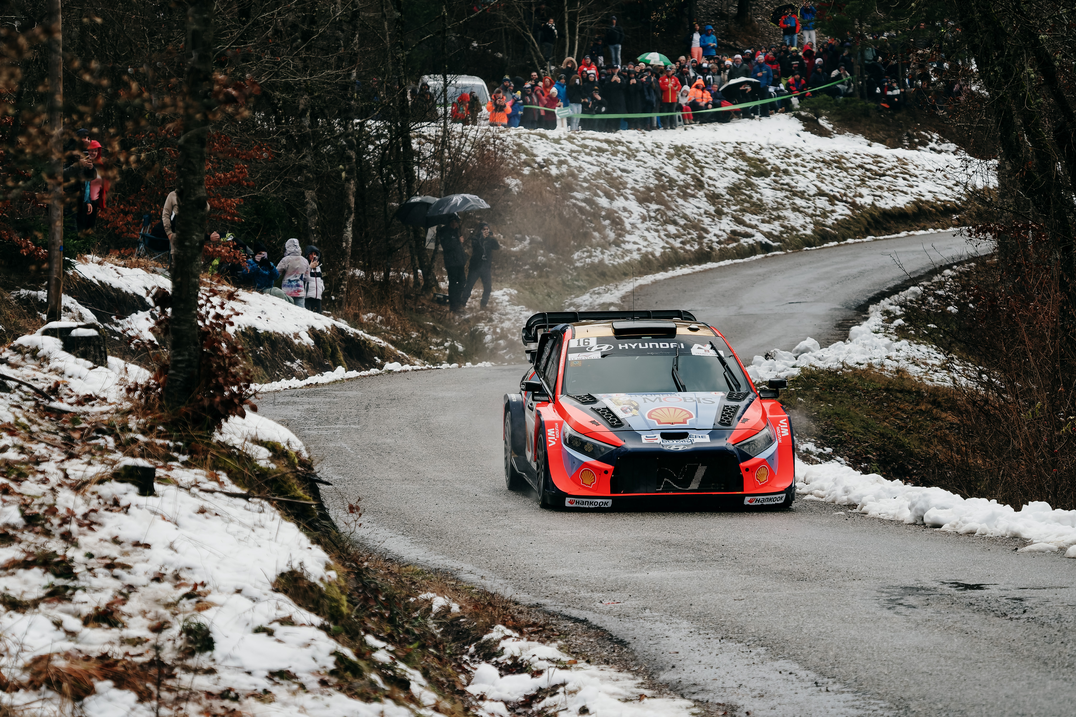 Thierry Neuville szczerze o formie Hyundaia. „Gdybym powiedział, iż czuję się pewnie, kłamałbym”