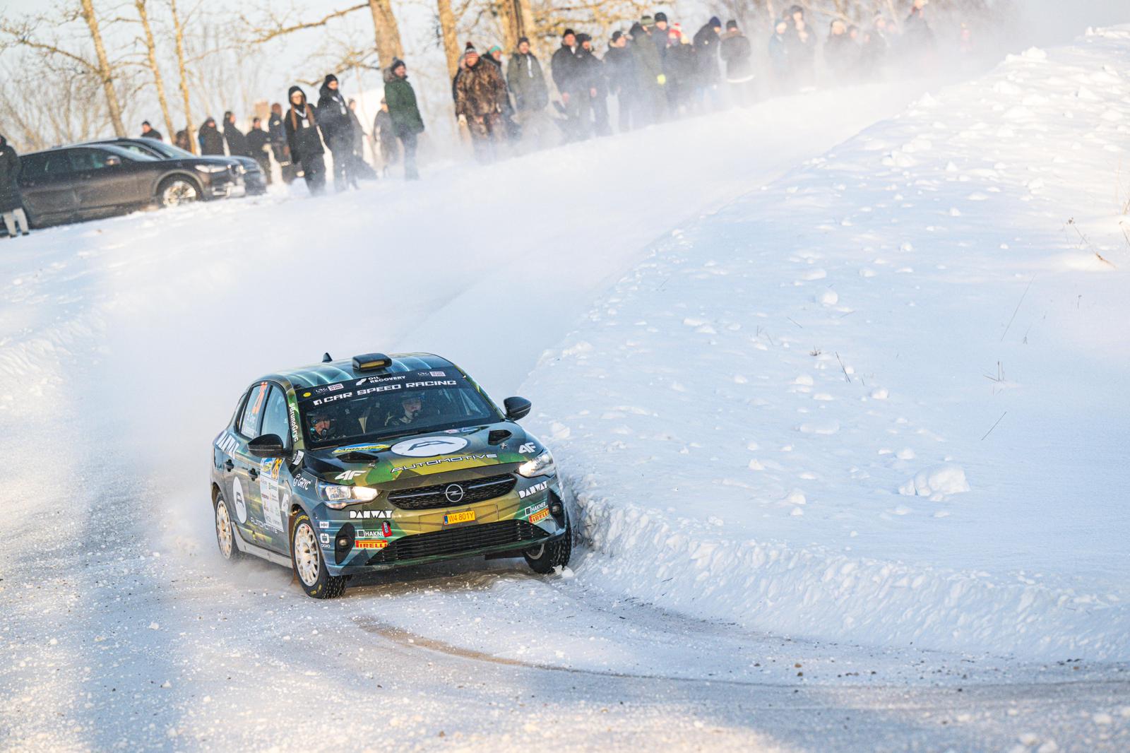 Sukces Bruna Gryca na Łotwie. Polak wygrywa w zimowym debiucie