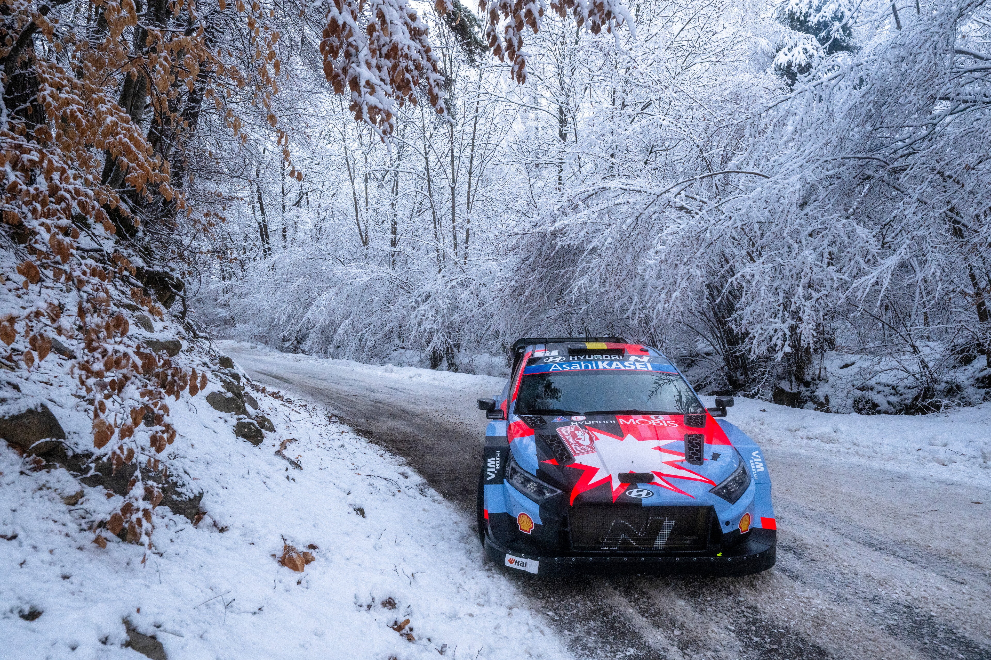Fatalny start Hyundaia w Monte Carlo. Neuville wskazał winowajcę