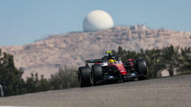44 HAMILTON Lewis (gbr), Scuderia Ferrari SF-26, action during the Formula 1 Aramco pre-season testing 2026 of the 2026 FIA Formula One World Championship from February 11 to 13, 2026 on the Bahrain International Circuit, in Sakhir, Bahrain - Photo