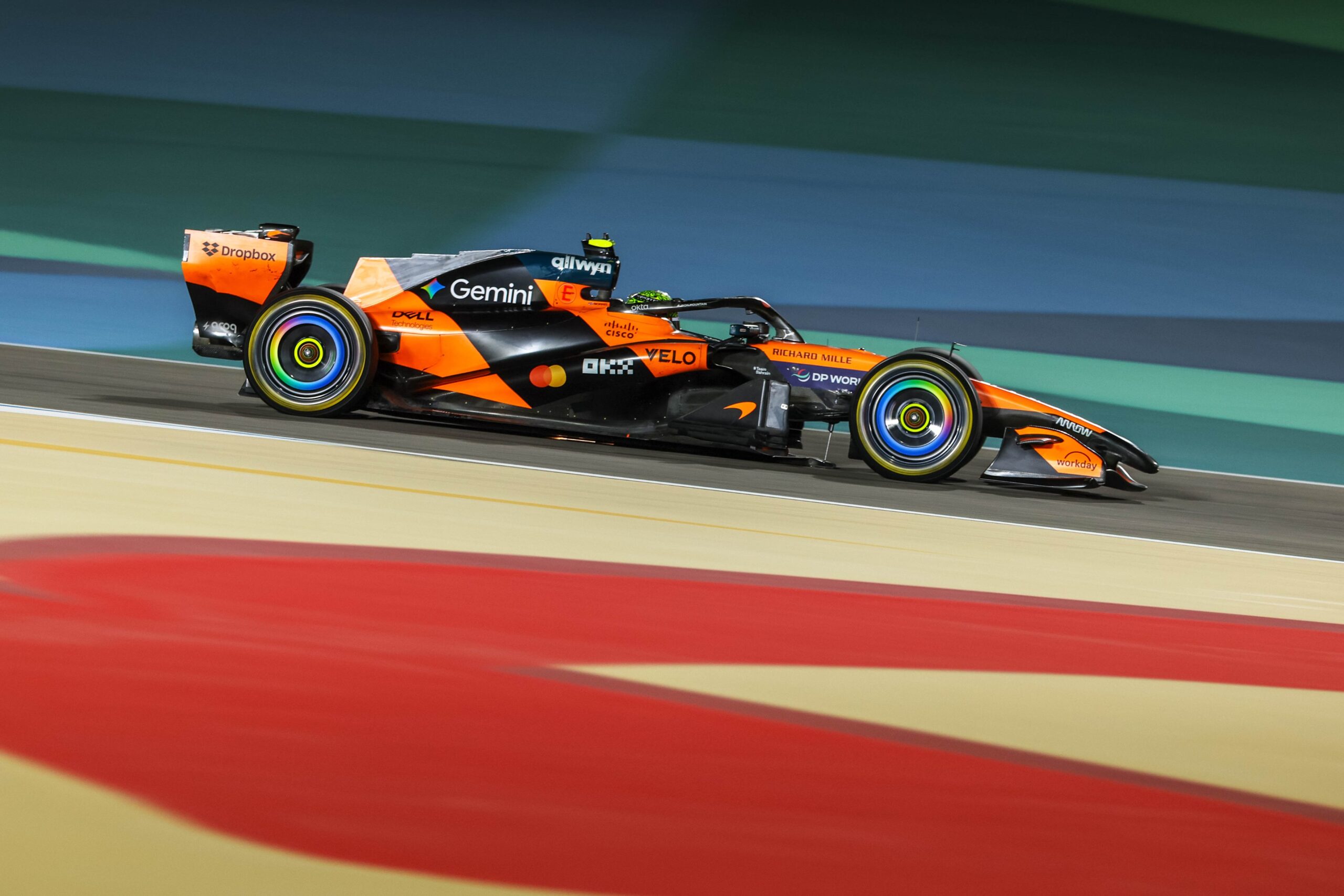 McLaren na fali po testach w Bahrajnie