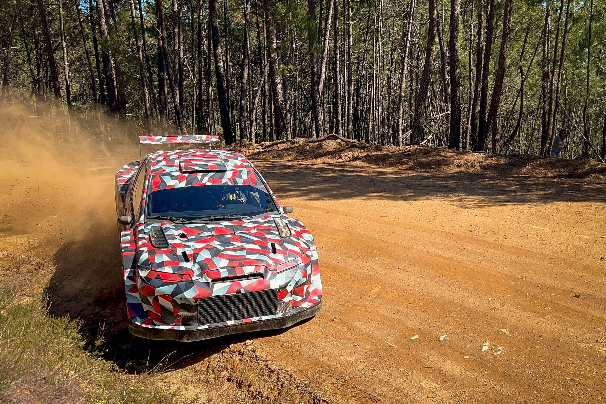 Nowe samochody WRC są wolniejsze od klasy Rally2? „To nie jest zaskakujące”