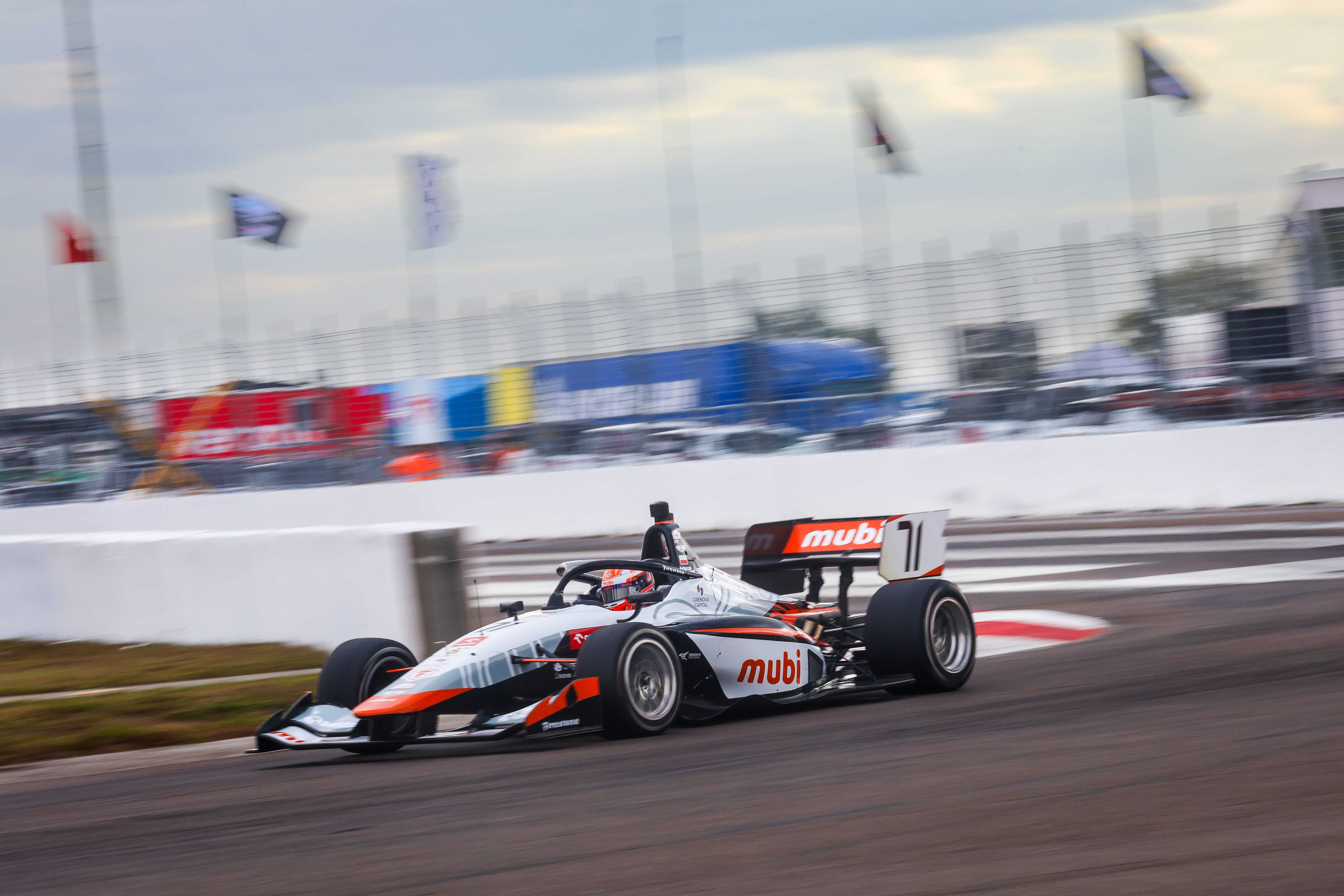 Sukces Polaka w USA. Tymek Kucharczyk otwiera sezon na podium