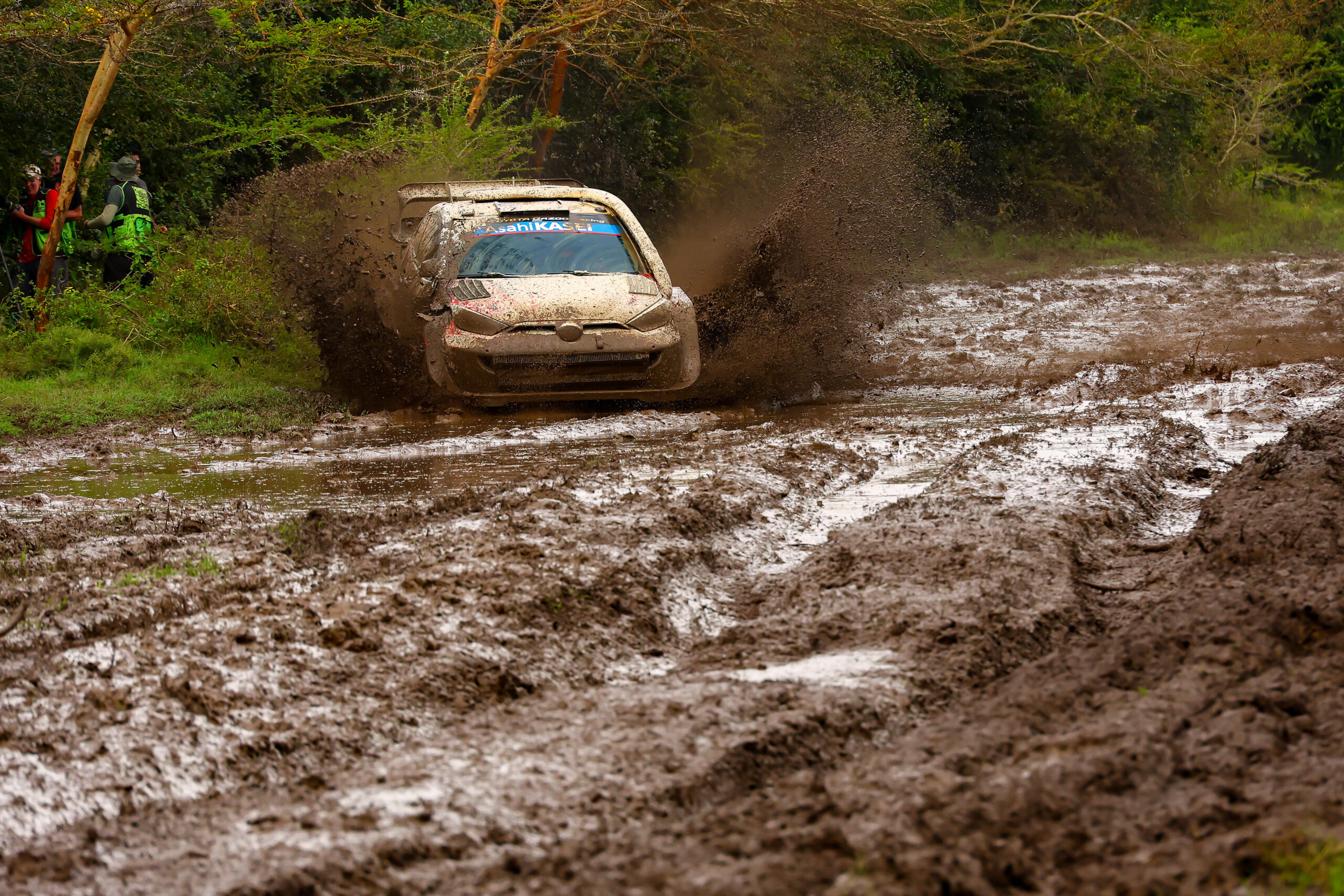 Evans apeluje o rozsądek przy planowaniu oesów na rajdzie Safari