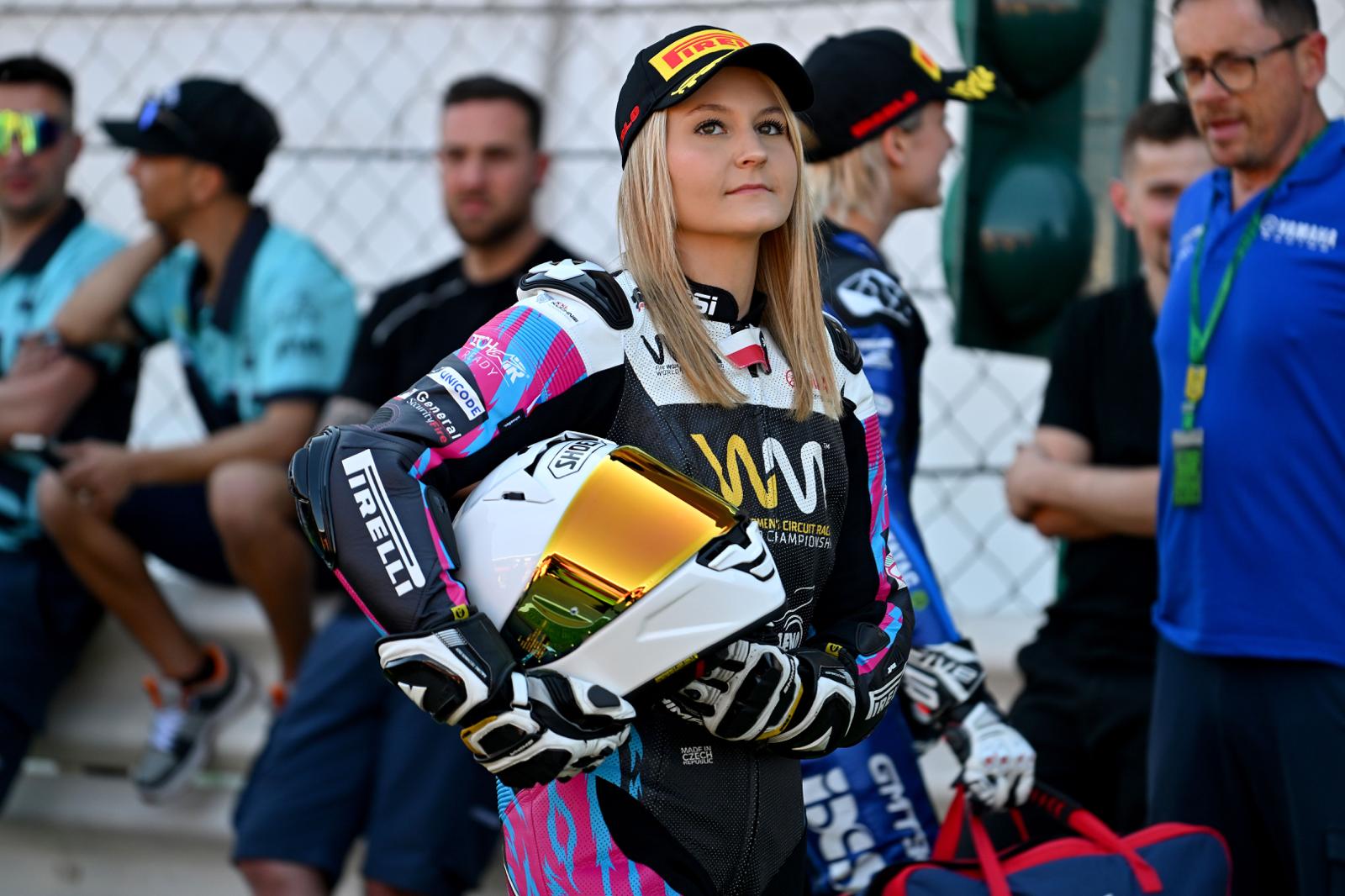 Patrycja Sowa w WorldWCR. Polka walczyła z anginą na portugalskim torze