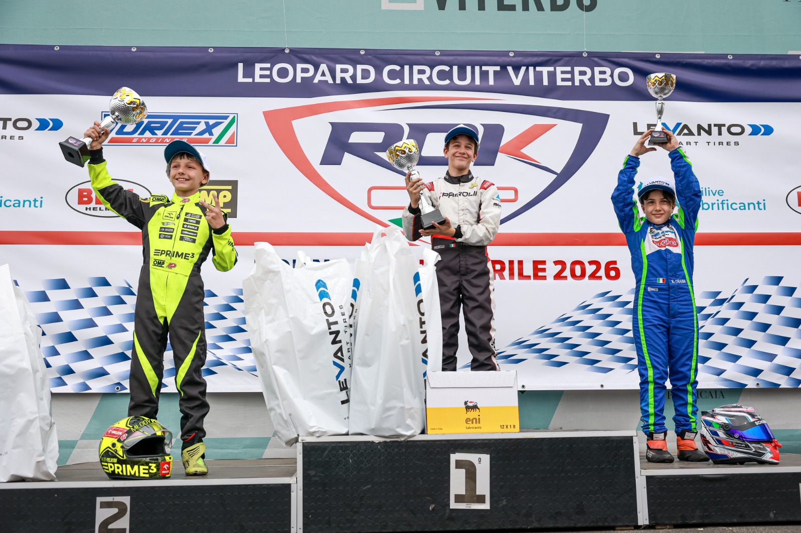 Aleksander Pelikański na podium we Włoszech