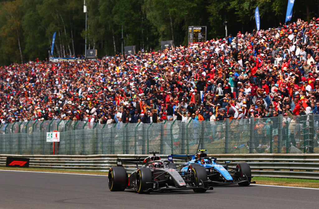 SPA, BELGIUM - JULY 19: Nico Hulkenberg of Germany driving the (27) Audi F1 Team R26 leads Carlos Sainz of Spain driving the (55) Williams FW48 Mercedes on track during the F1 Grand Prix of Belgium at Circuit de Spa-Francorchamps on July 19, 2026 in Spa, Belgium. (Photo by