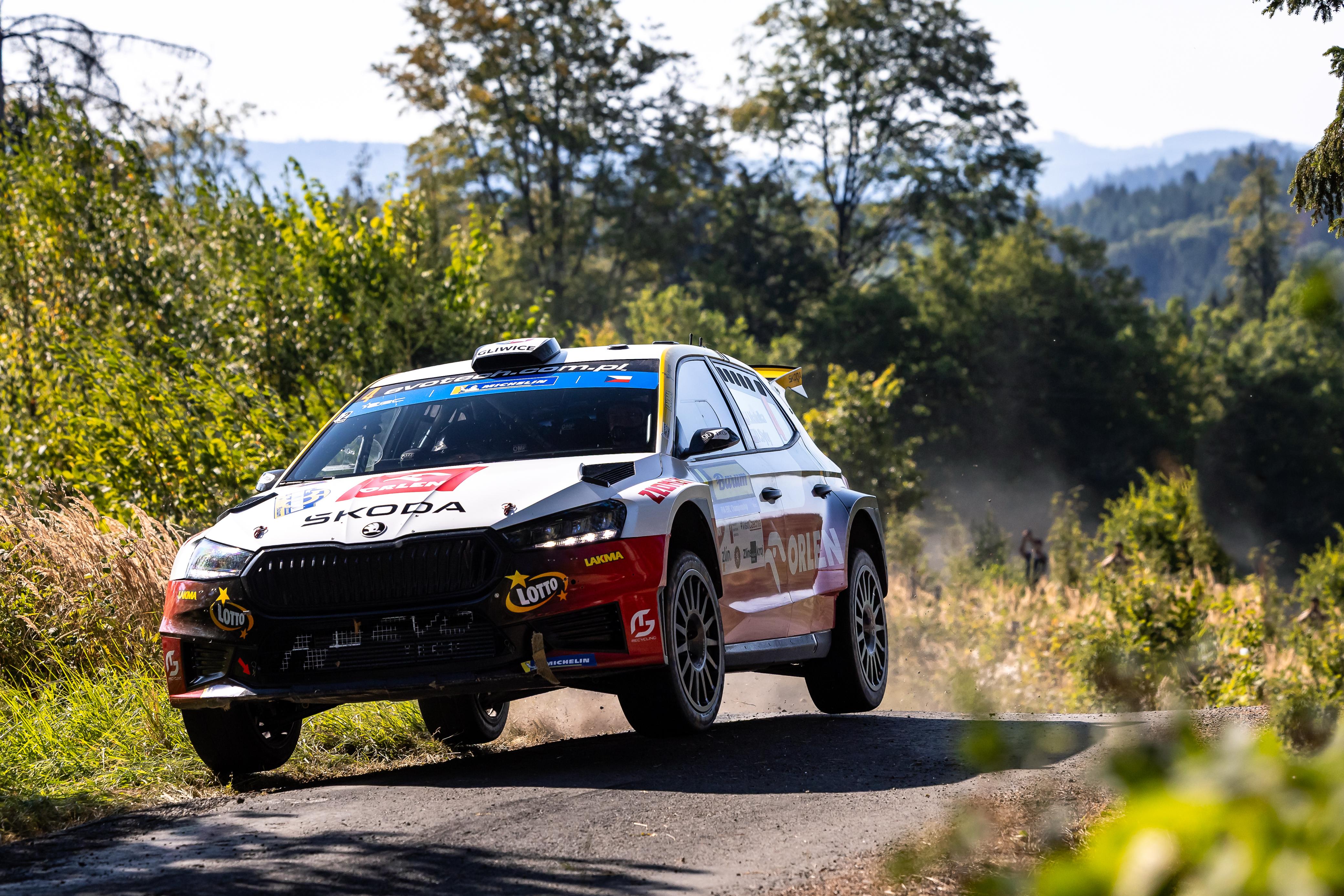 Matulka i Syty pokazali tempo na Rajdzie Barum. Jest piąte miejsce i awans w ERC