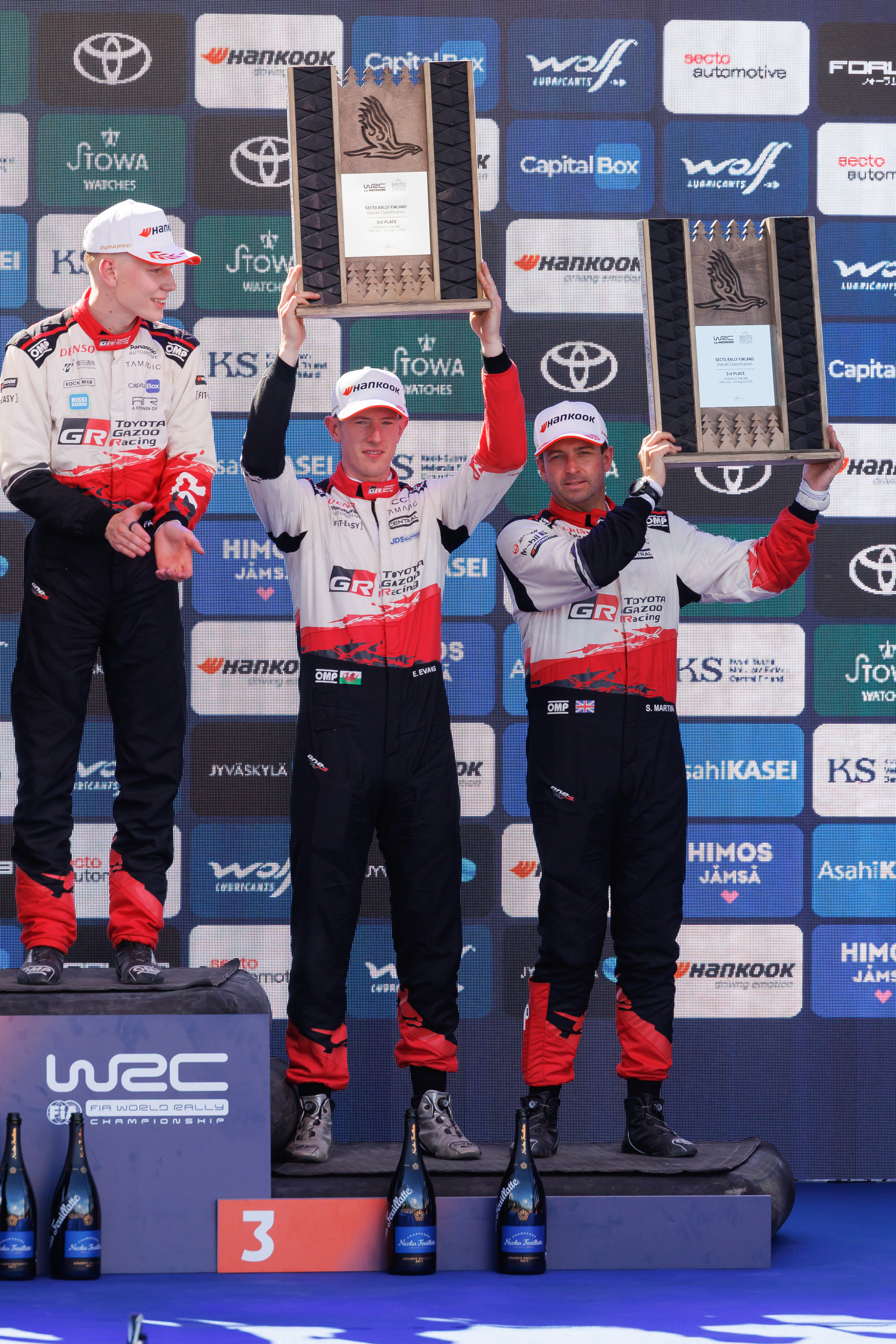 Elfyn Evans nie lekceważy Pajariego. Walka o tytuł WRC 2026 nabiera tempa