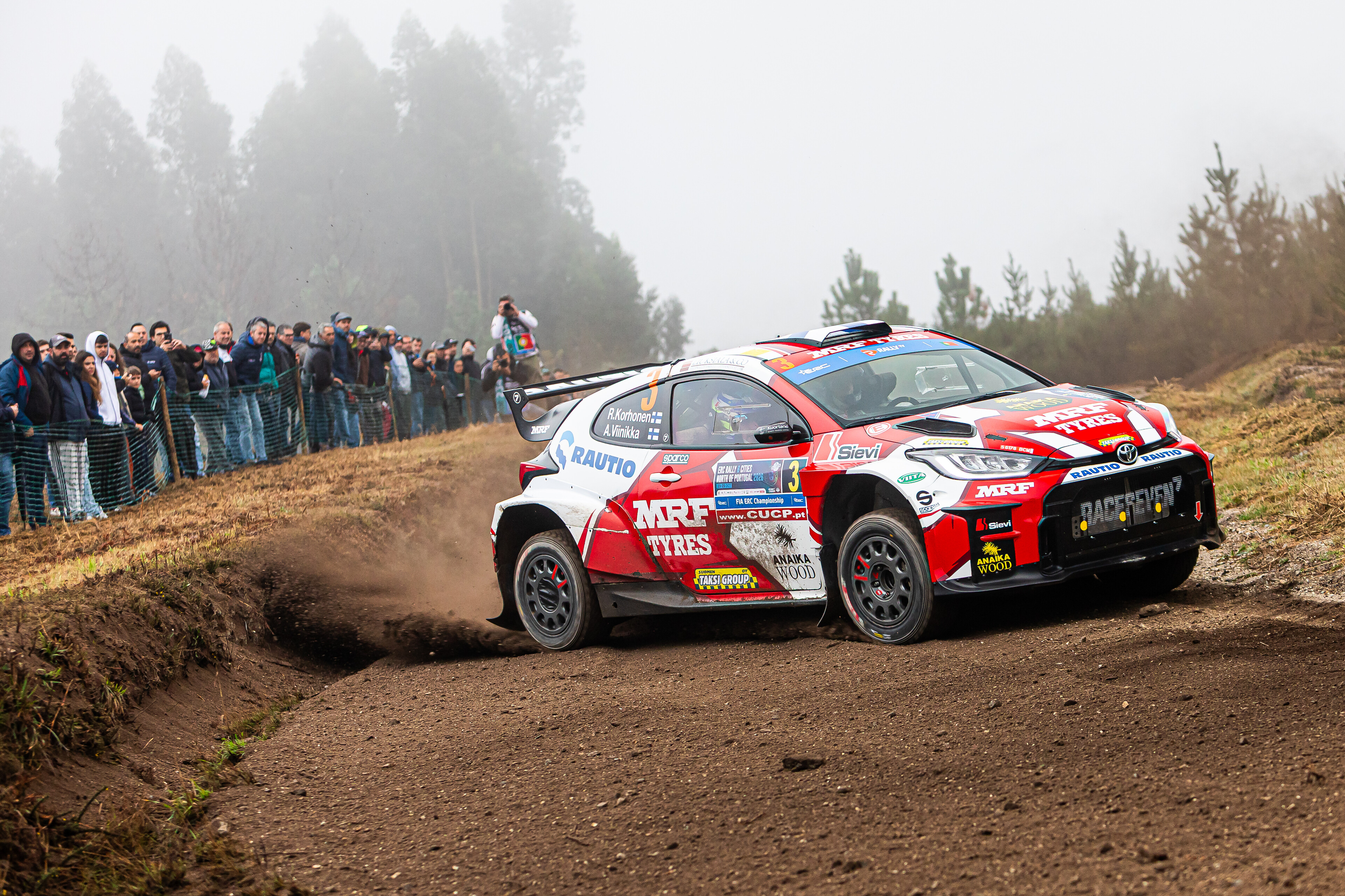 Zwrot akcji w ERC. Sesks traci prowadzenie przez uszkodzony amortyzator
