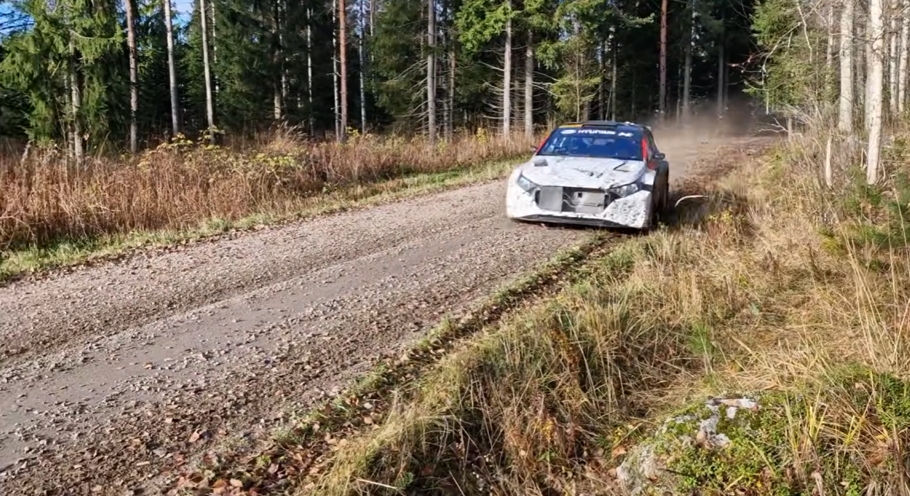 VIDEO: Tajemnicze testy Hyundaia Rally2 i20! Za kierownicą Kris Meeke