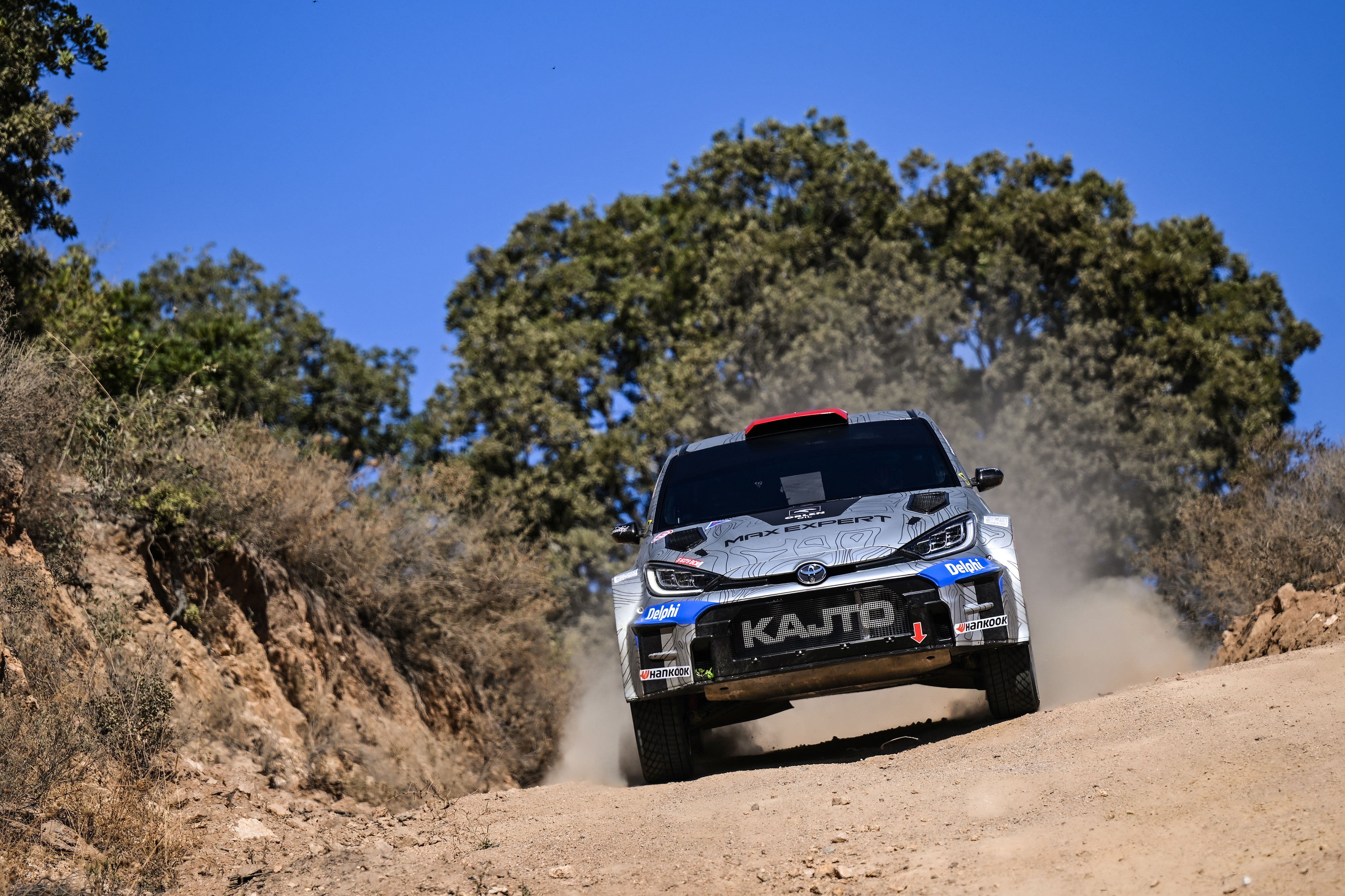 Kajetanowicz i Szczepaniak gotowi na Rajd Sardynii. Rusza finał WRC 2026