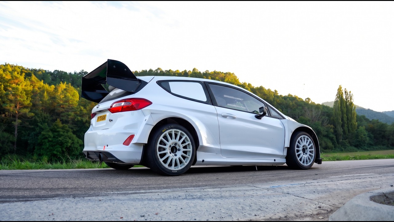 M-Sport nie zwalnia tempa przed WRC 2027. Matthew Wilson drugi dzień za kierownicą Fiesty Rally2-Kit