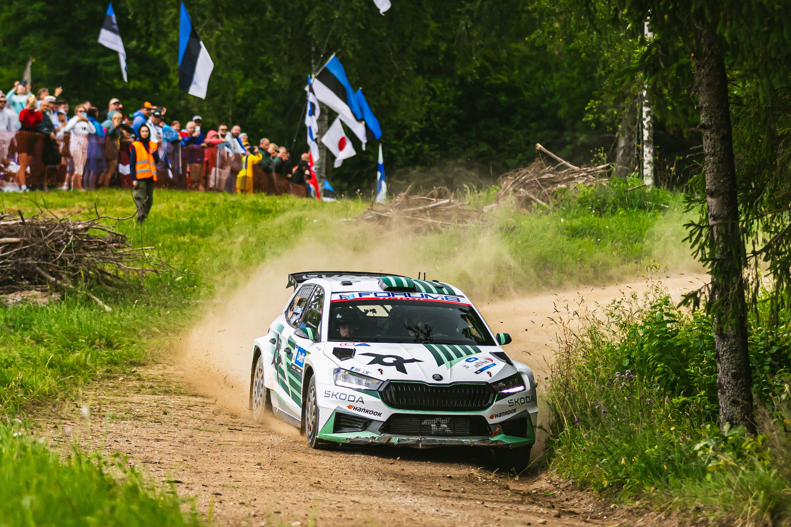 Škoda wraca do gry o WRC? Czesi analizują przepisy Rally1 [VIDEO]